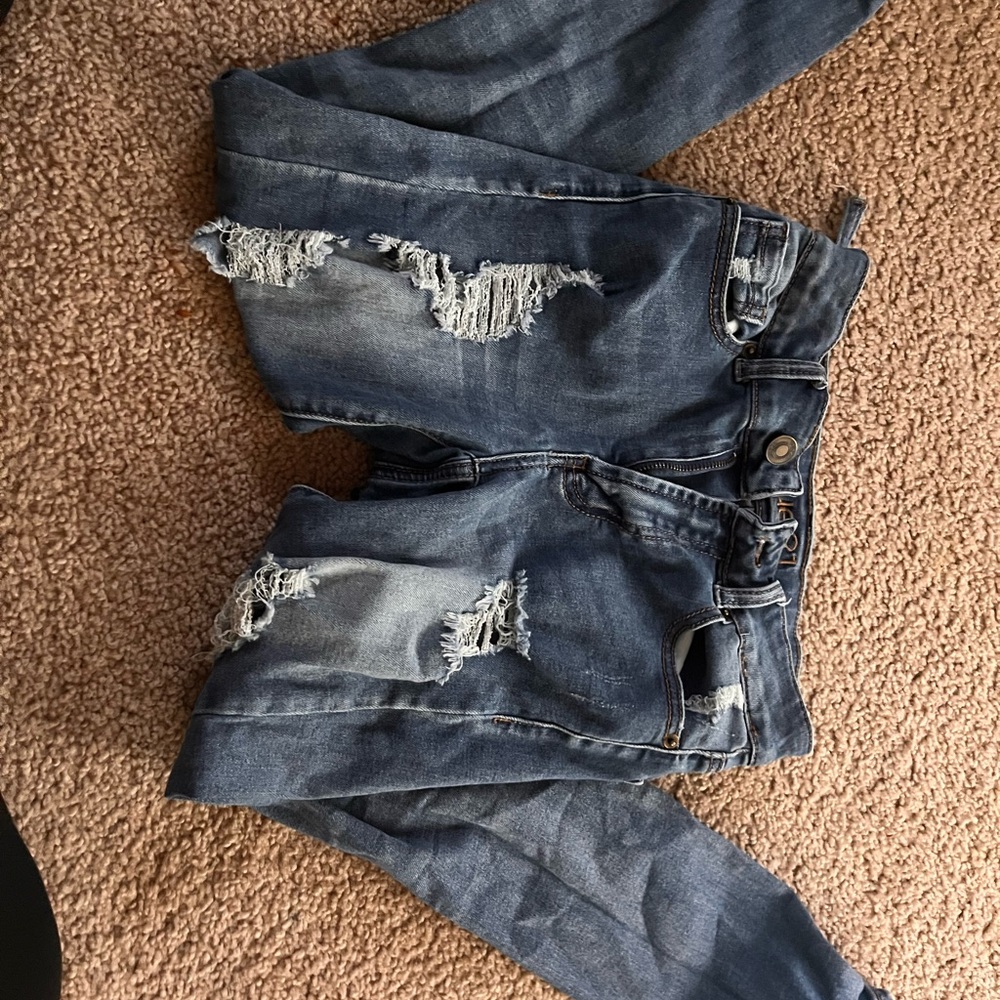 Ripped jeans